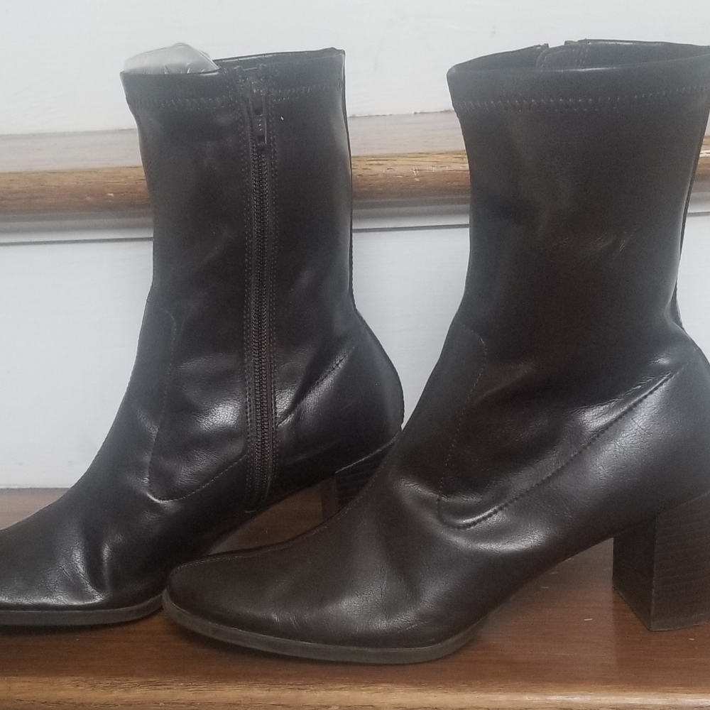 Aerosoles Brown Leather Ankle Boots